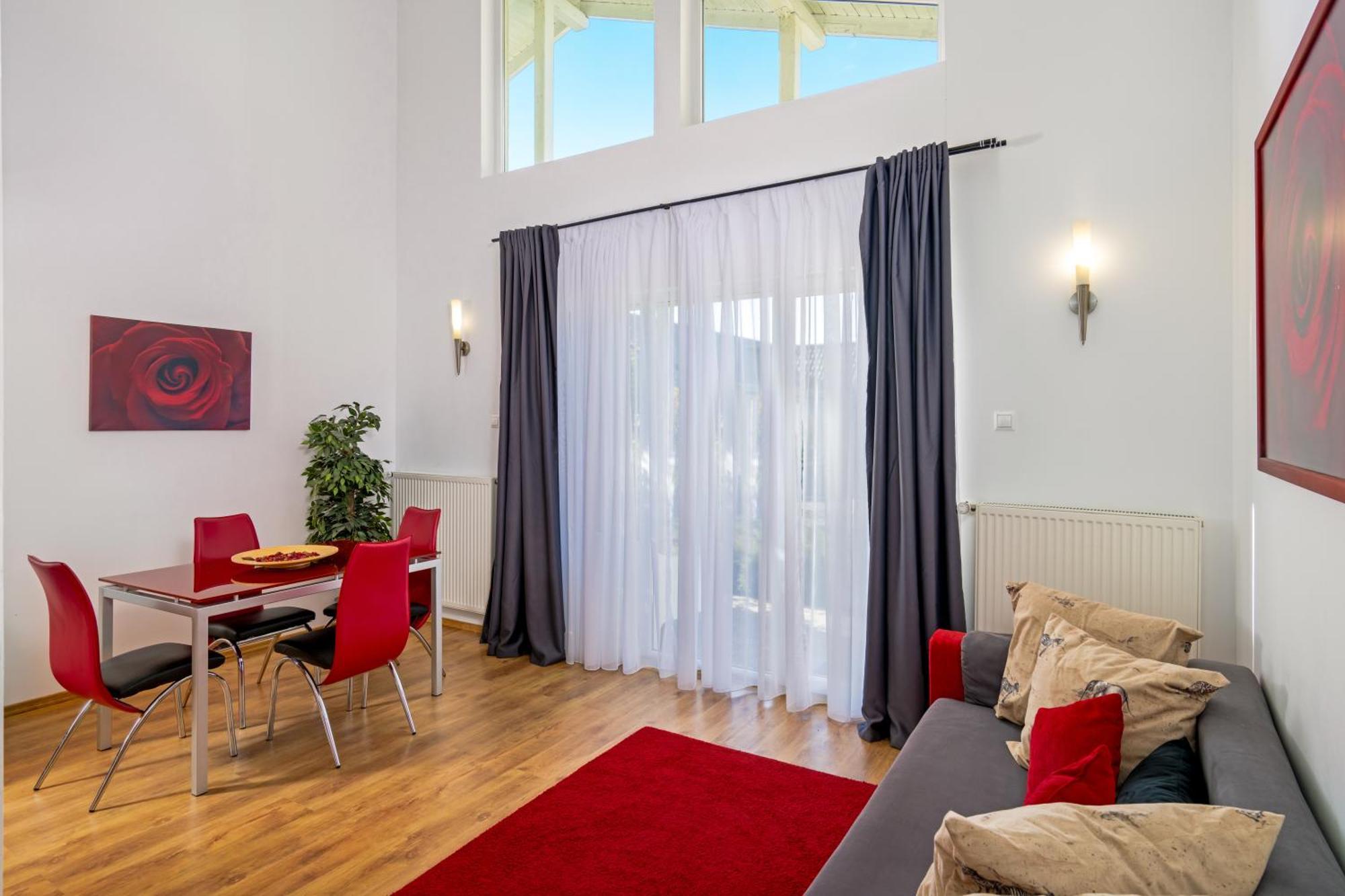 Casa Augsburg Hotel Băneşti Buitenkant foto
